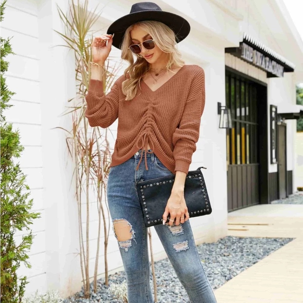 Sincerely Jules rust sweater with drawstrings. Size XS